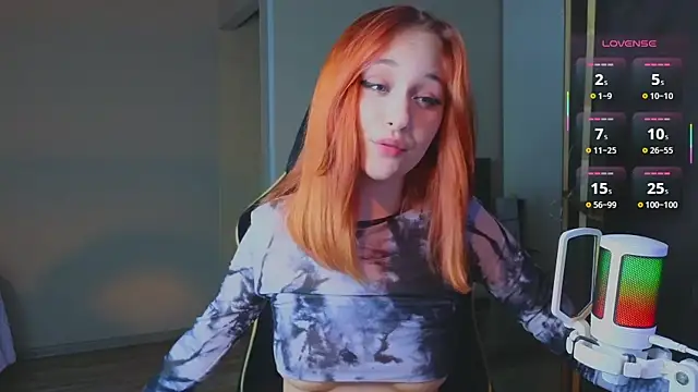 MaryRace élő XXX-chatje