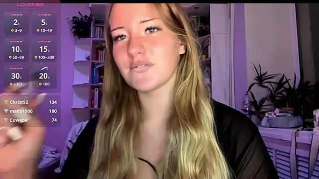 Lisi_Kiss_ live XXX chat