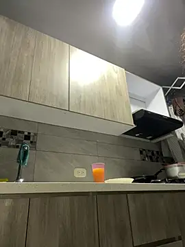 saraacollinsss Live XXX-chat