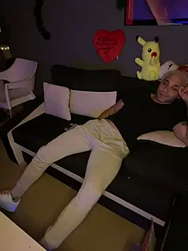 Mohdollmen Chat XXX live