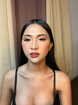 XXX chat uživo modela Diannellove