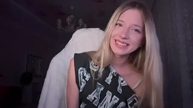 IvyArmbrister's Live XXX Chat