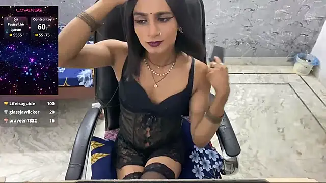 Chat XXX Live LuvLayla