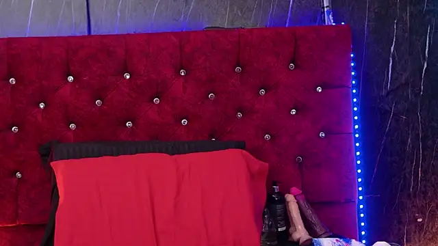 AshlyFox99 – Naživo XXX chat