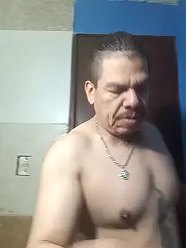 Oskr2025xxx's Live XXX Chat