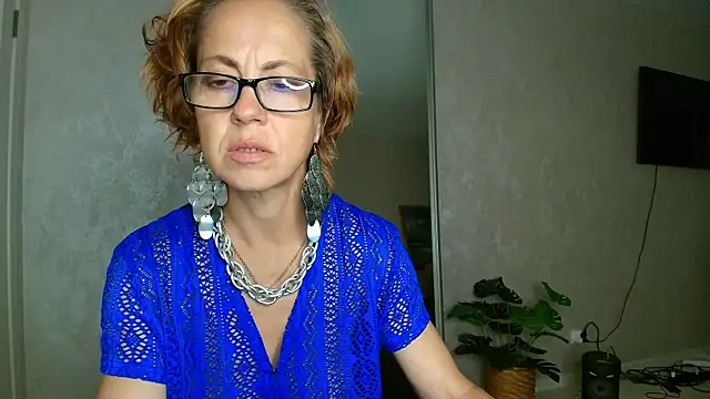 Živý XXX chat LioraWeiss