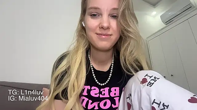 AIicaparkerc Chat XXX in diretta