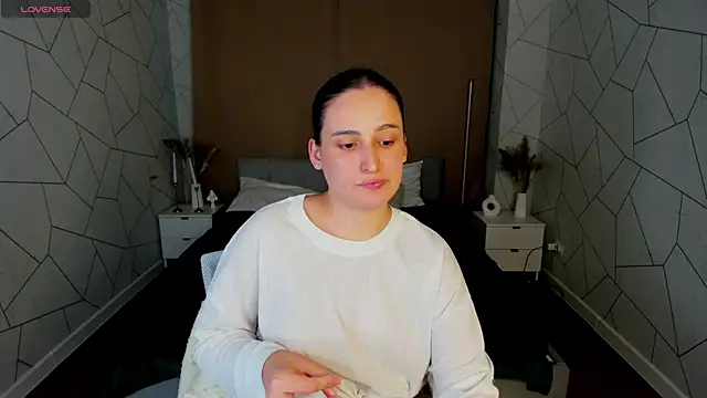Elizabet_Colllins' Live XXX Chat
