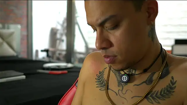 AlphaMasterXxx live XXX chat