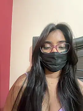 Nancy_Catz Adlı Modelin Canlı XXX Sohbeti