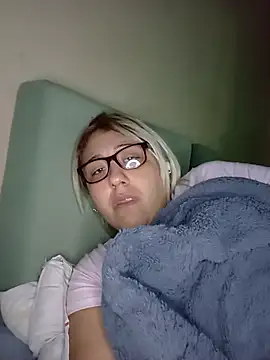 Chat +18 de Manu6769 ao vivo