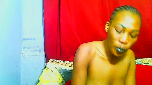 freaky_naughty Chat XXX live