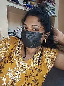 tamilsaisree 即時 XXX 聊天