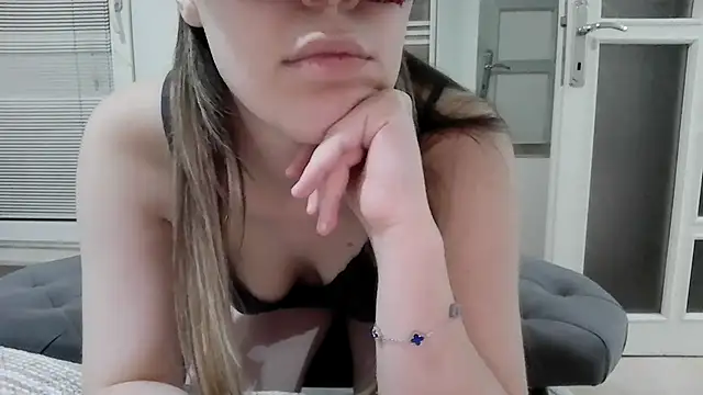 34x1Isabel34n Live XXX chat