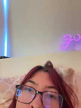 XXX chat uživo modela SarahLee__
