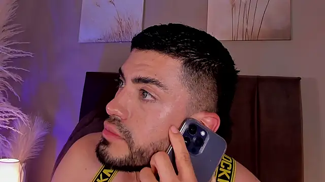 دردشة Alexander_Diazz الجنسية المباشرة