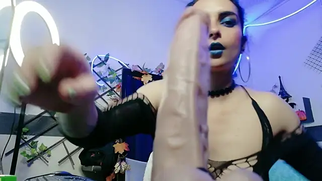 XXX chat uživo modela KandyParis