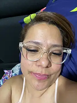 Онлайн чат XXX Pretty__Milf