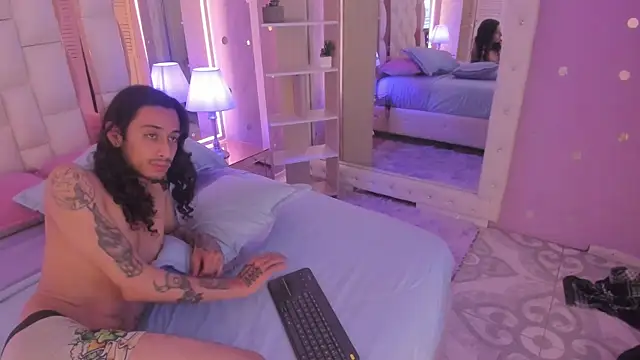 Goldentemptation_ – Naživo XXX chat