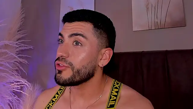 دردشة Alexander_Diazz الجنسية المباشرة