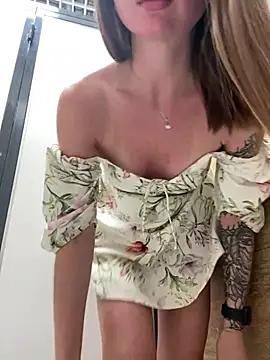 KrisMagnoly Live XXX-chat