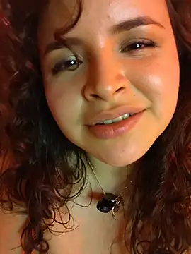 Chat XXX ao vivo de SeleneLuminari8