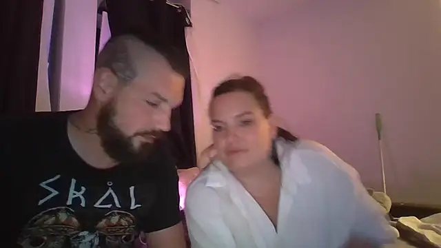 Sweetrose93 XXX чат на живо