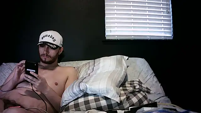 Czat XXX na żywo – Mikecloudyhawk