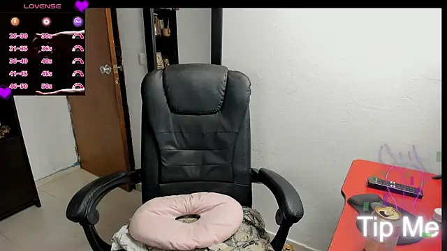peanut_tangerine Chat XXX in diretta