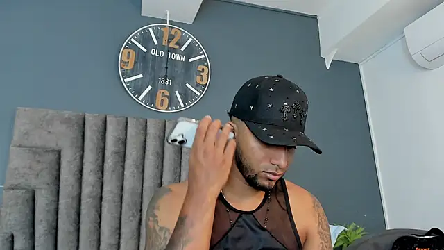 دردشة Robin_Rief الجنسية المباشرة