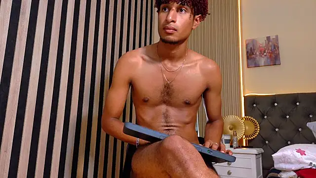 Chat XXX en directo de Alex_Bloom