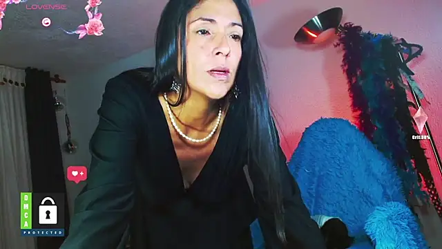 Chat +18 de Abri_369 ao vivo