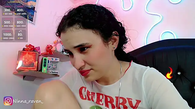 Ninna_ravenn's Live XXX Chat