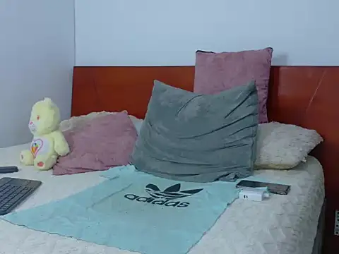 skoook_gray_: απευθείας συνομιλία ΧΧΧ