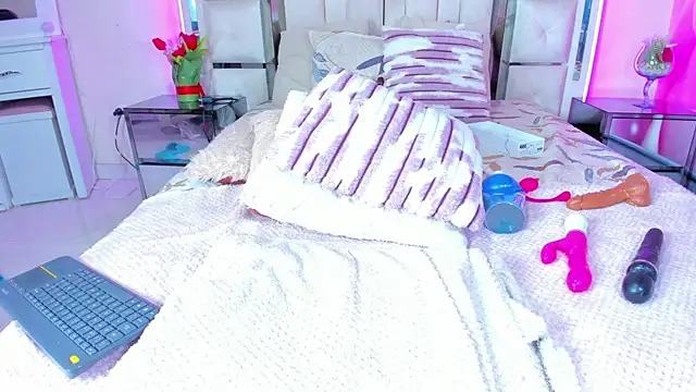Онлайн чат XXX mia_peyton