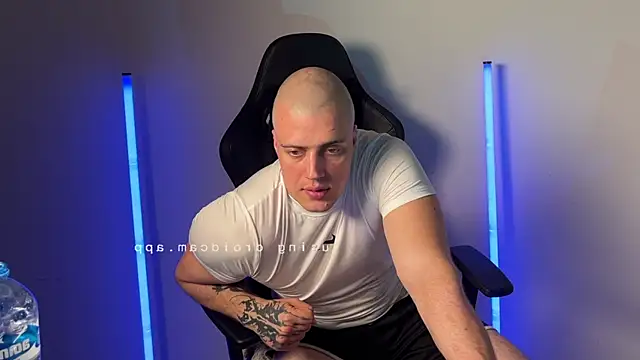 Bigbaald webkamerás műsora