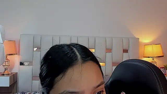 Nauthy_Nahomi's Live XXX Chat