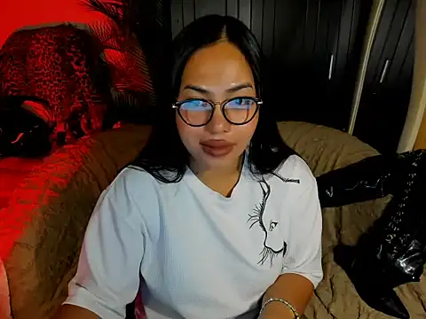 XGoodnessGracious Chat XXX live