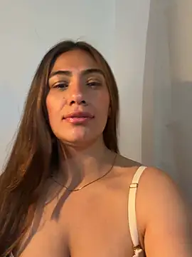 emmily_d 라이브 XXX 채팅