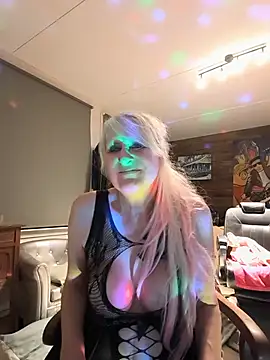 Heidiblueeyes Live XXX-Chat