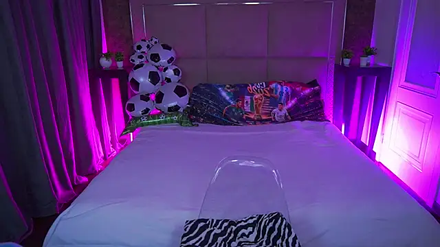 CandyLadyyy 现场XXX聊天