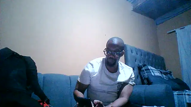 Sgeme325is Chat XXX in diretta