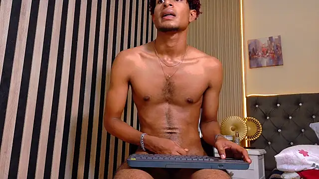 Alex_Bloom XXX чат на живо