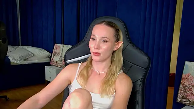 Chatroom XXX en direct de ElaraVoltage