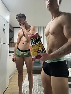 Show modela secojj na web-kameri