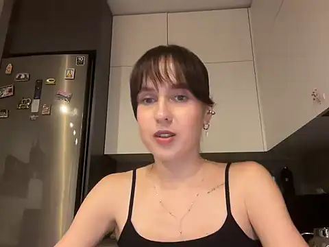 Ruviraa's Live XXX Chat