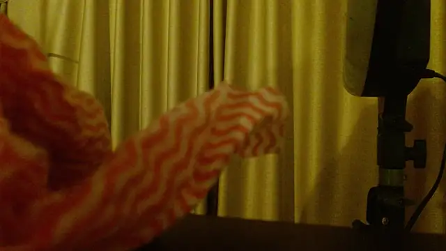 Chat XXX ao vivo de marco_monstercock