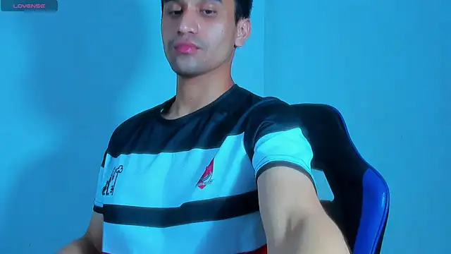 Deiby_BigCock Live XXX-Chat