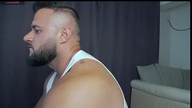 RickyMiami1 webcam show