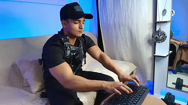 Webkamerová show jhon_nicolas